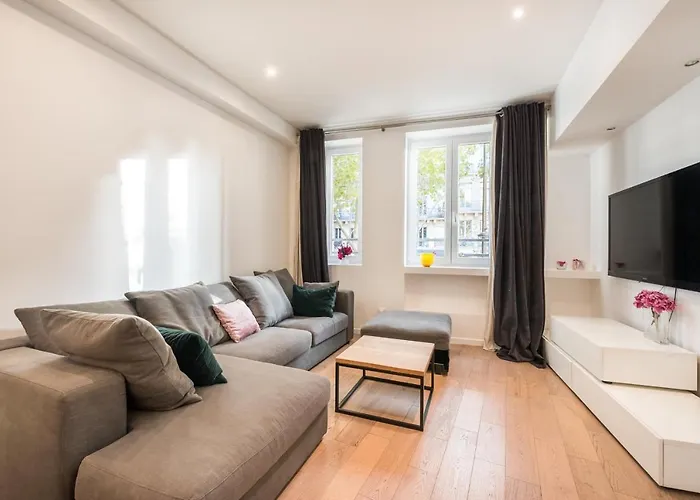 Spacious Apartment-2Br-4P-Boulevard Saint-Germain